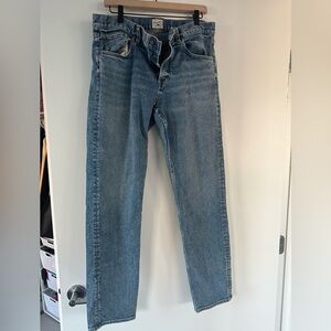 Faherty Organic Cotton Slim Straight Denim (32" Inseam) -Sandy Point Wash / 33